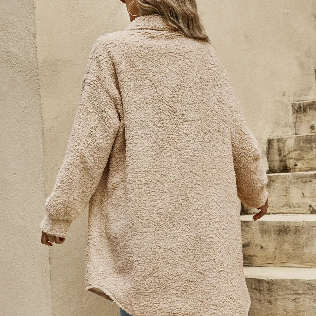 Lara Loose, Relaxed Cardigan