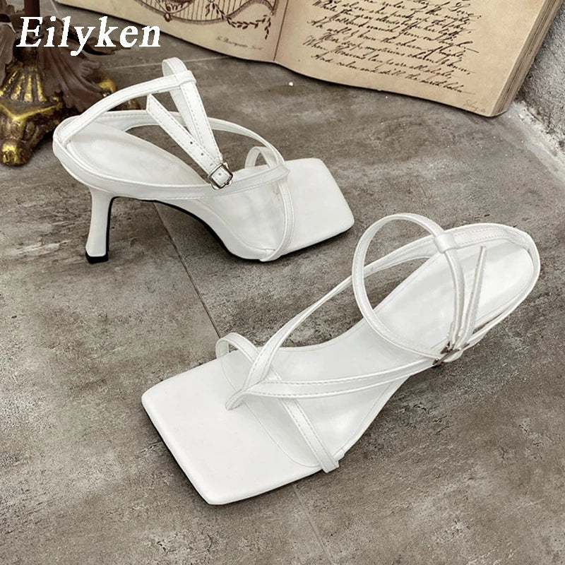 Eilyken New Fashion Narrow Band Sandals