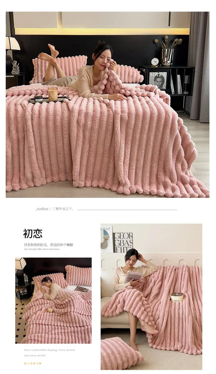 Back in Stock! Autumn's Coziest Blanket